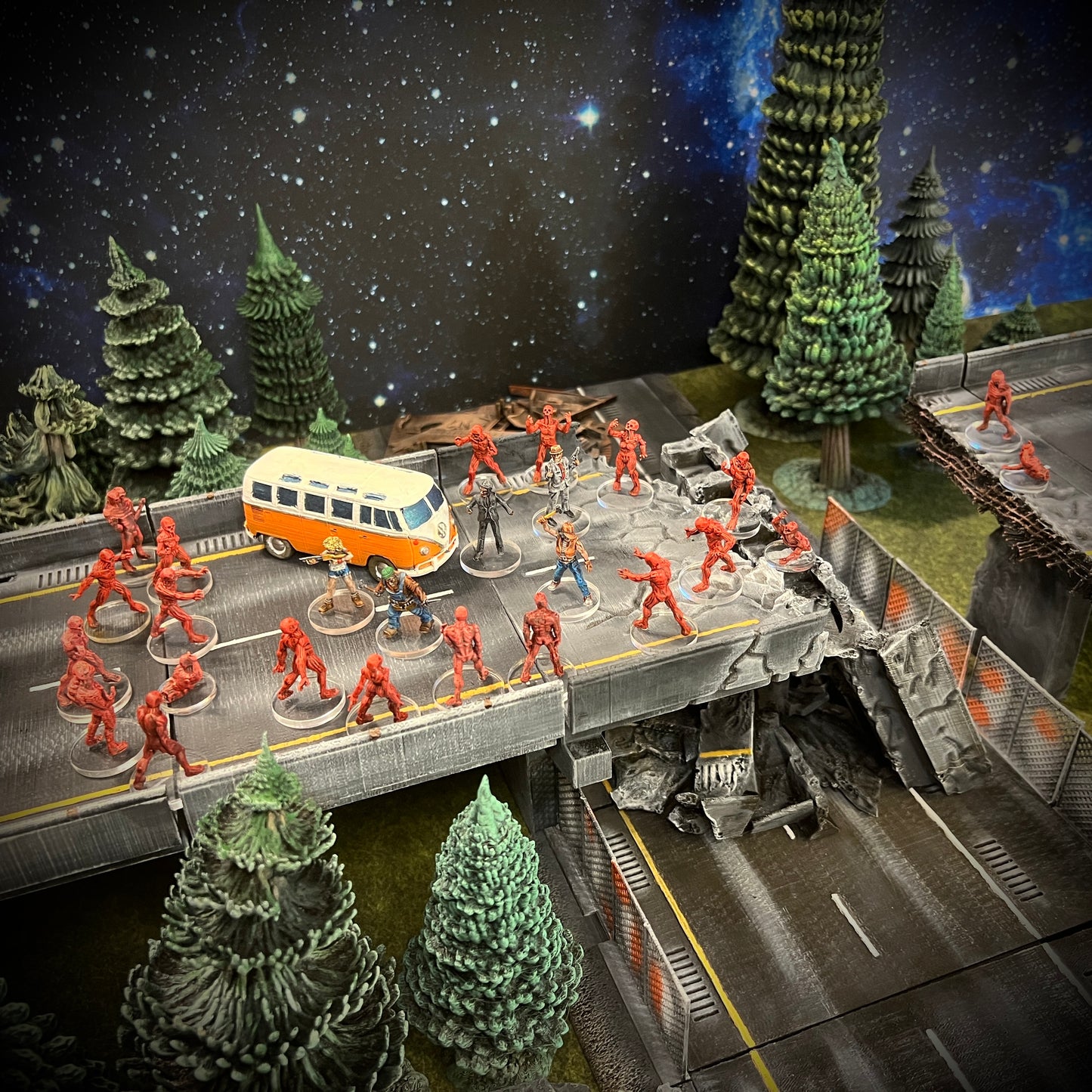 Streets of Plasma: Everyfolke