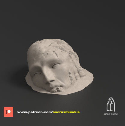 Oregia Alien Sanctum Head Statues
